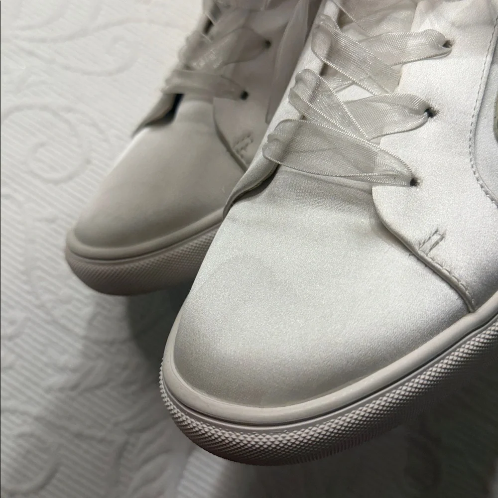 Betsey Johnson Cibil “Bride” Sneakers. Bling.  Size 8. Satin Ribbon lace.